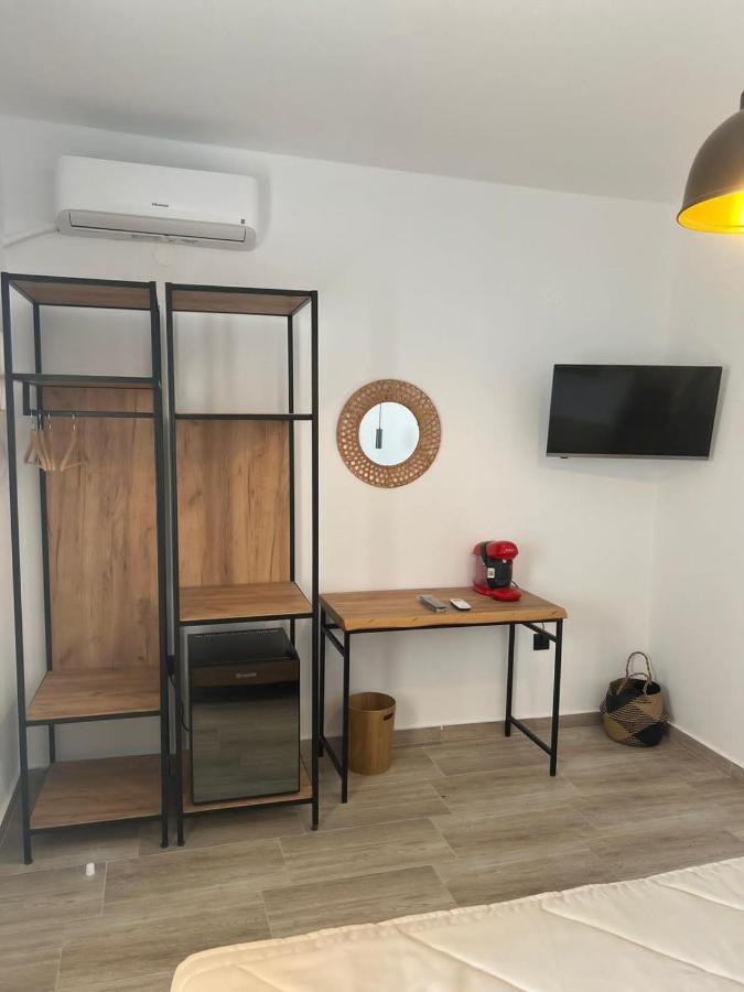 Hotel Del Rey à Paralía Extérieur photo